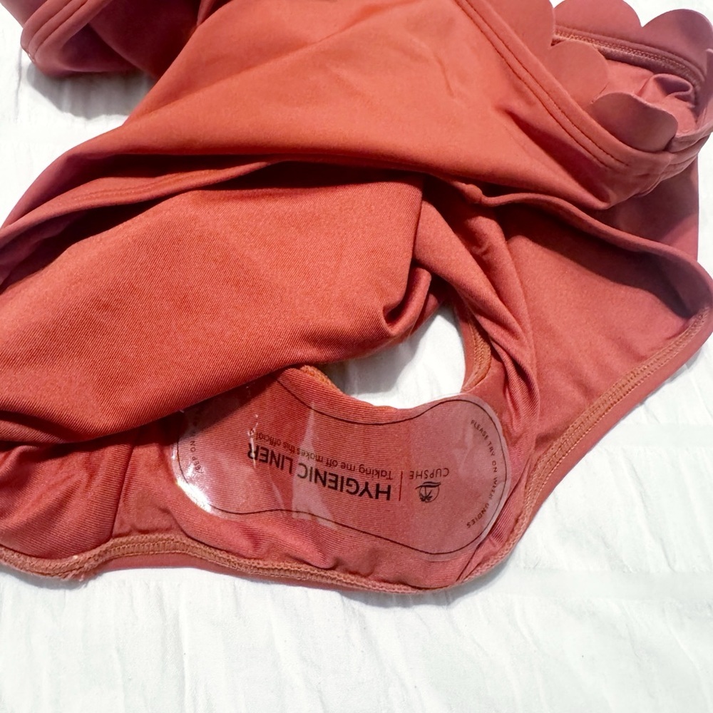 NWOT Cupshe Marsala Scalloped Bralette Mid Rise Hipster Bikini Medium Orange - Picture 5 of 7